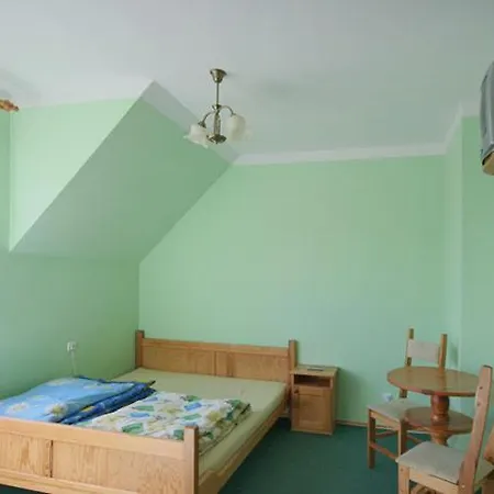 Pokoje Goscinne Greta منزل للإقامة ليبا