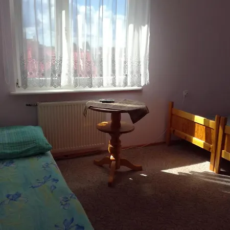 منزل للإقامة Pokoje Goscinne Greta ليبا